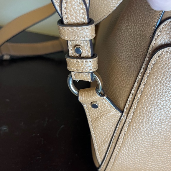 Kate Spade Hudson Large Backpack Tan, Like New Condition - Picture 10 of 15